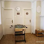 Vizhaz Apartament *